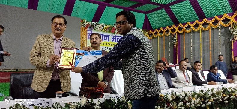 Certificate and memento for best stall being provided by Hon’ble Vice-Chancellor, BAU, Sabour 